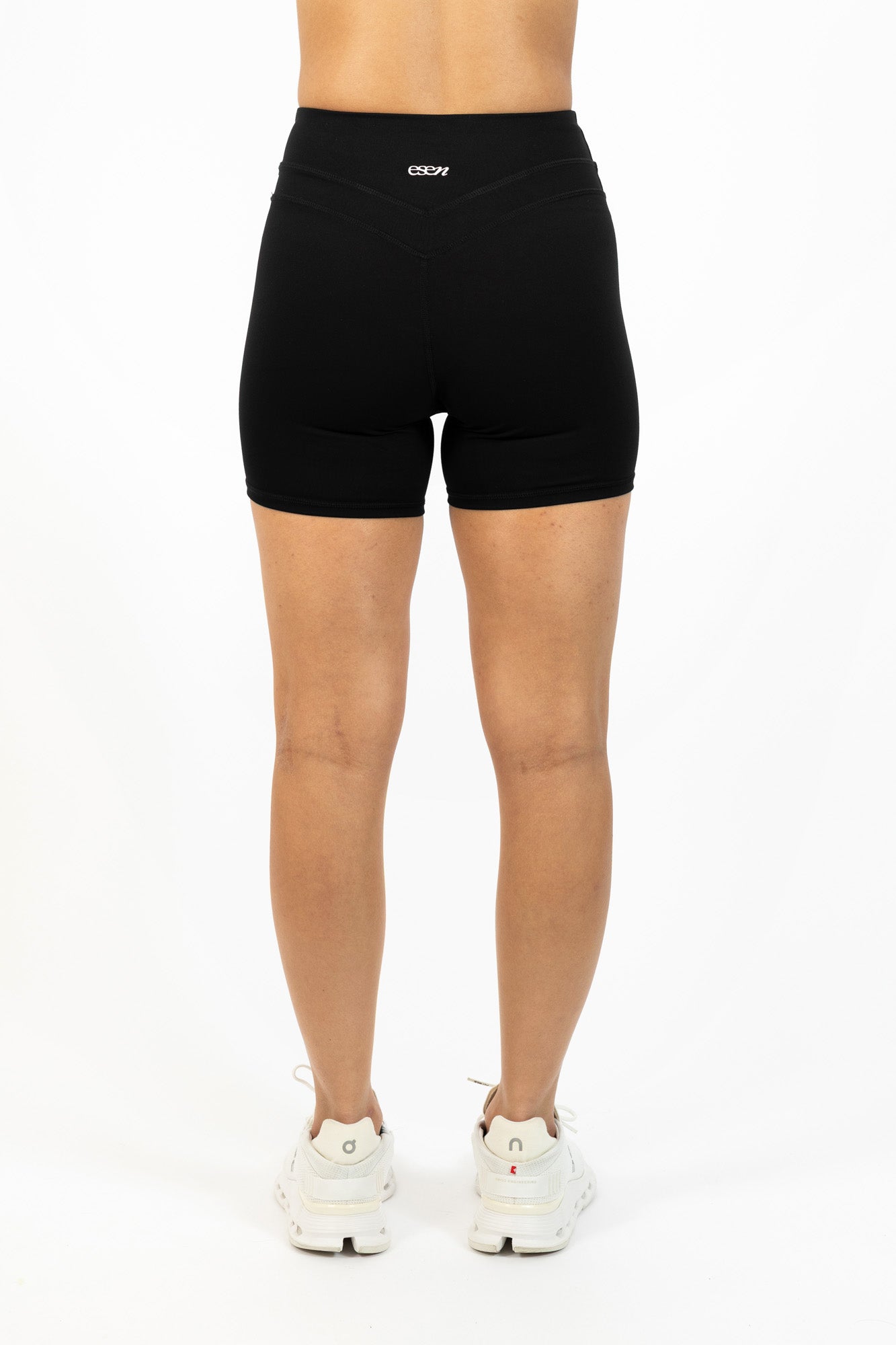 FORME SHORTS 4” BLACK