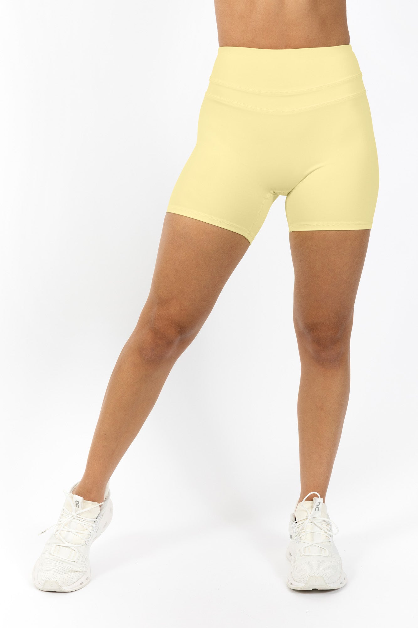 FORME SHORTS 4” BUTTER
