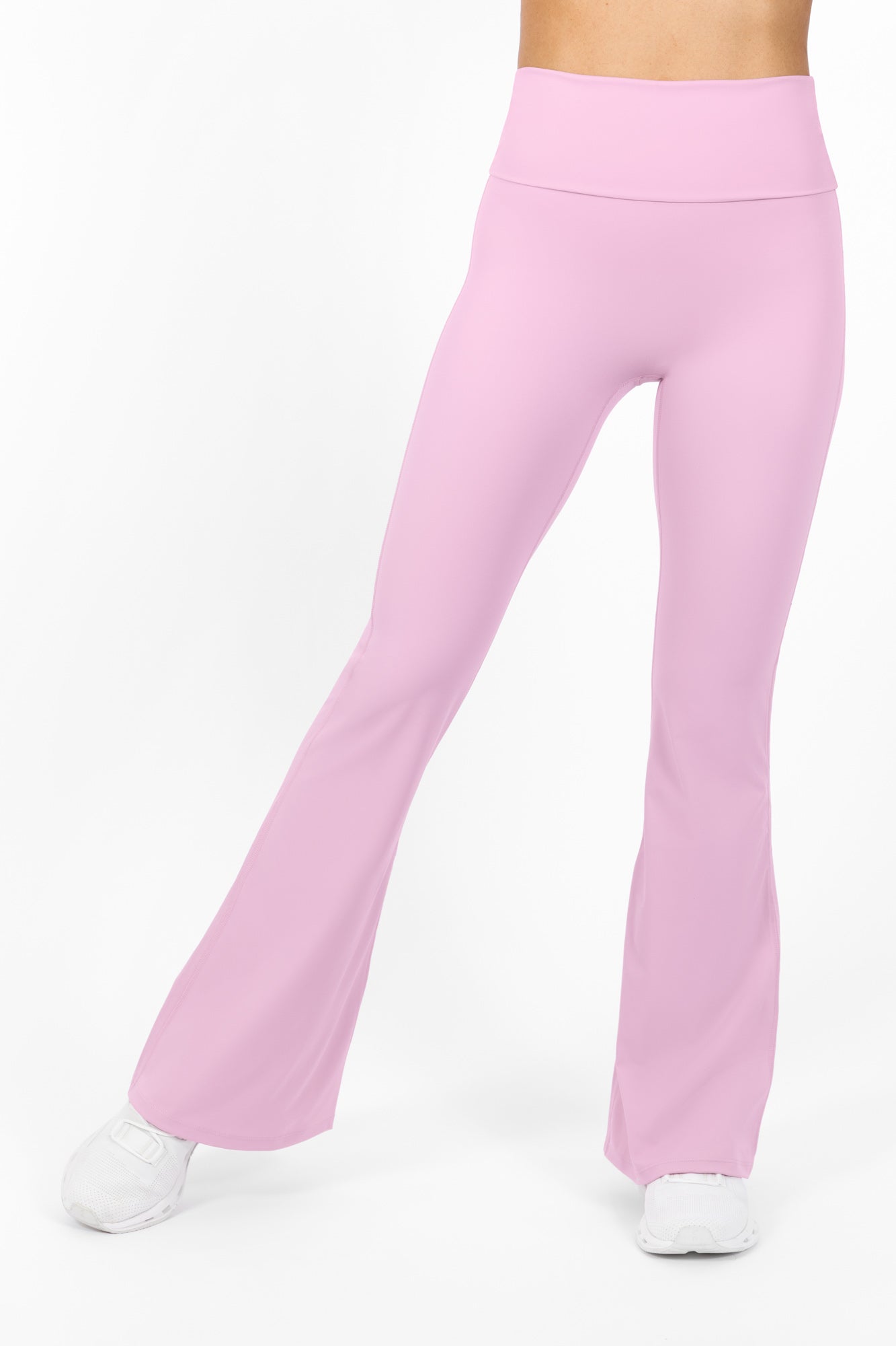 TONE FLARE PANTS BLOSSOM