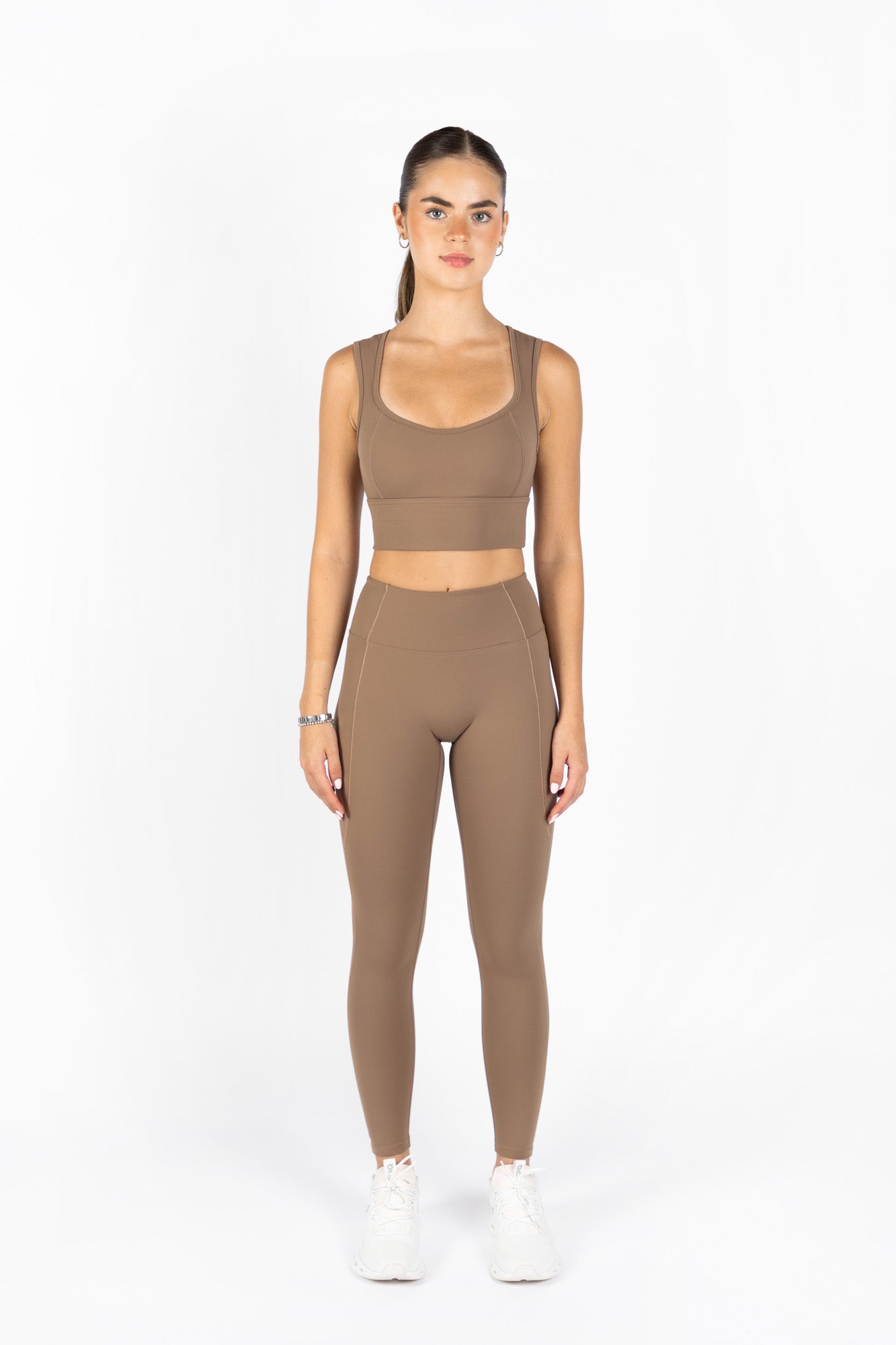 FLOW SPORTS BRA MOCHA