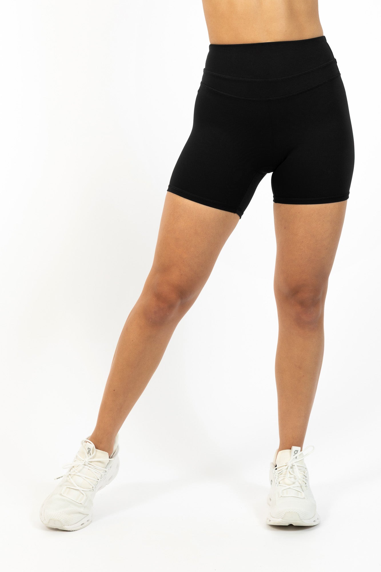 FORME SHORTS 4” BLACK