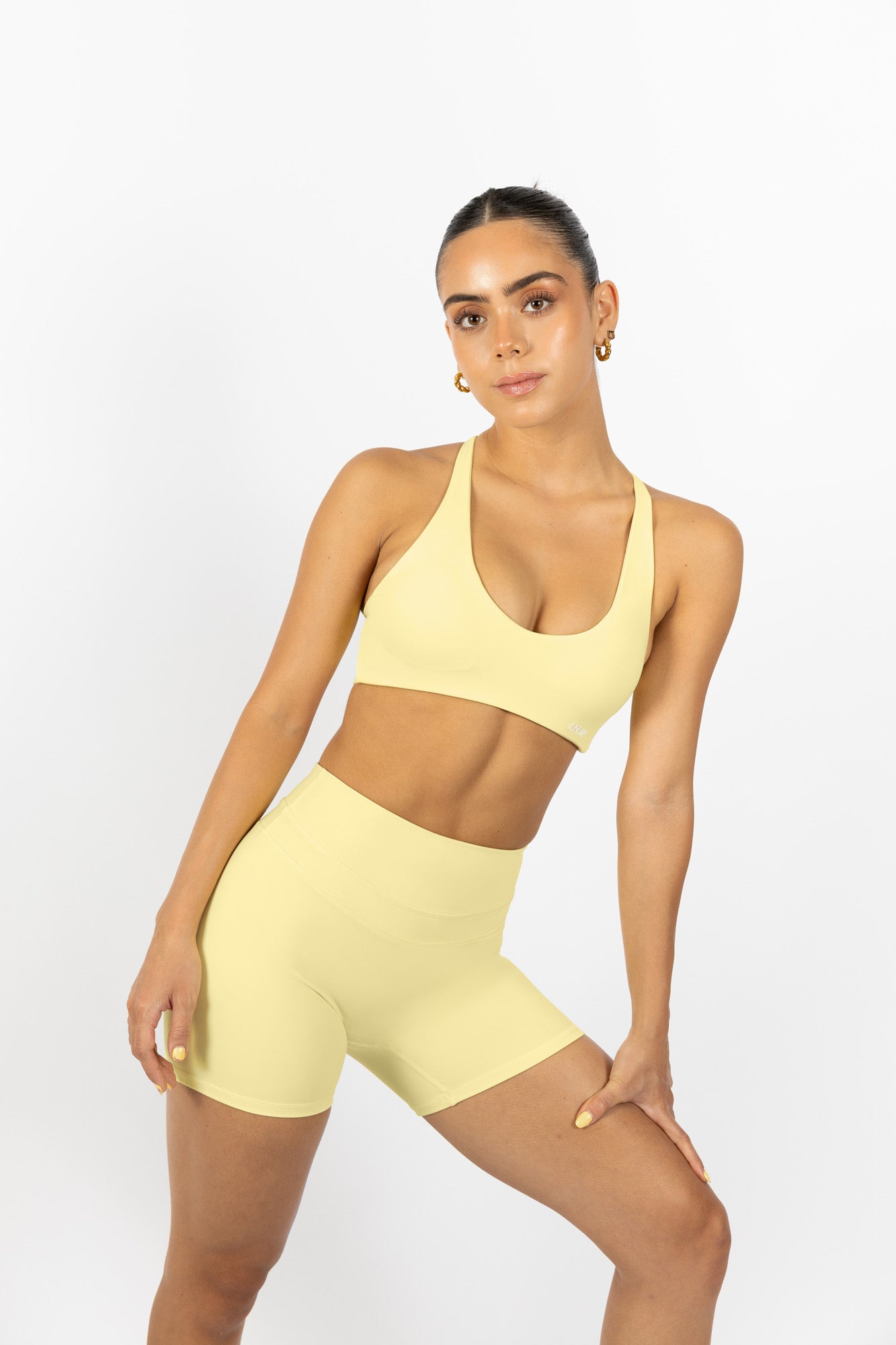 FORME SHORTS 4” BUTTER