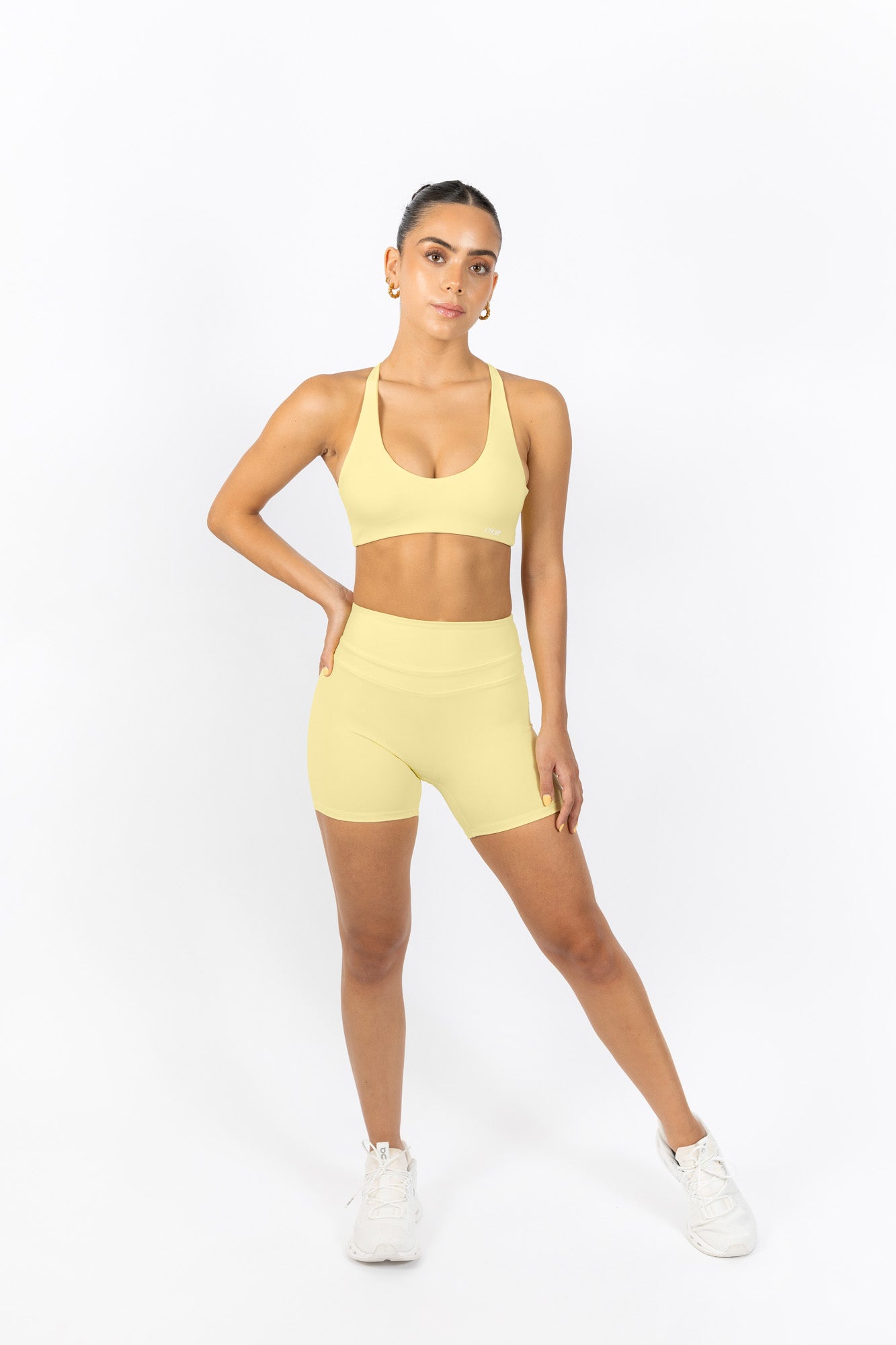 FORME SHORTS 4” BUTTER