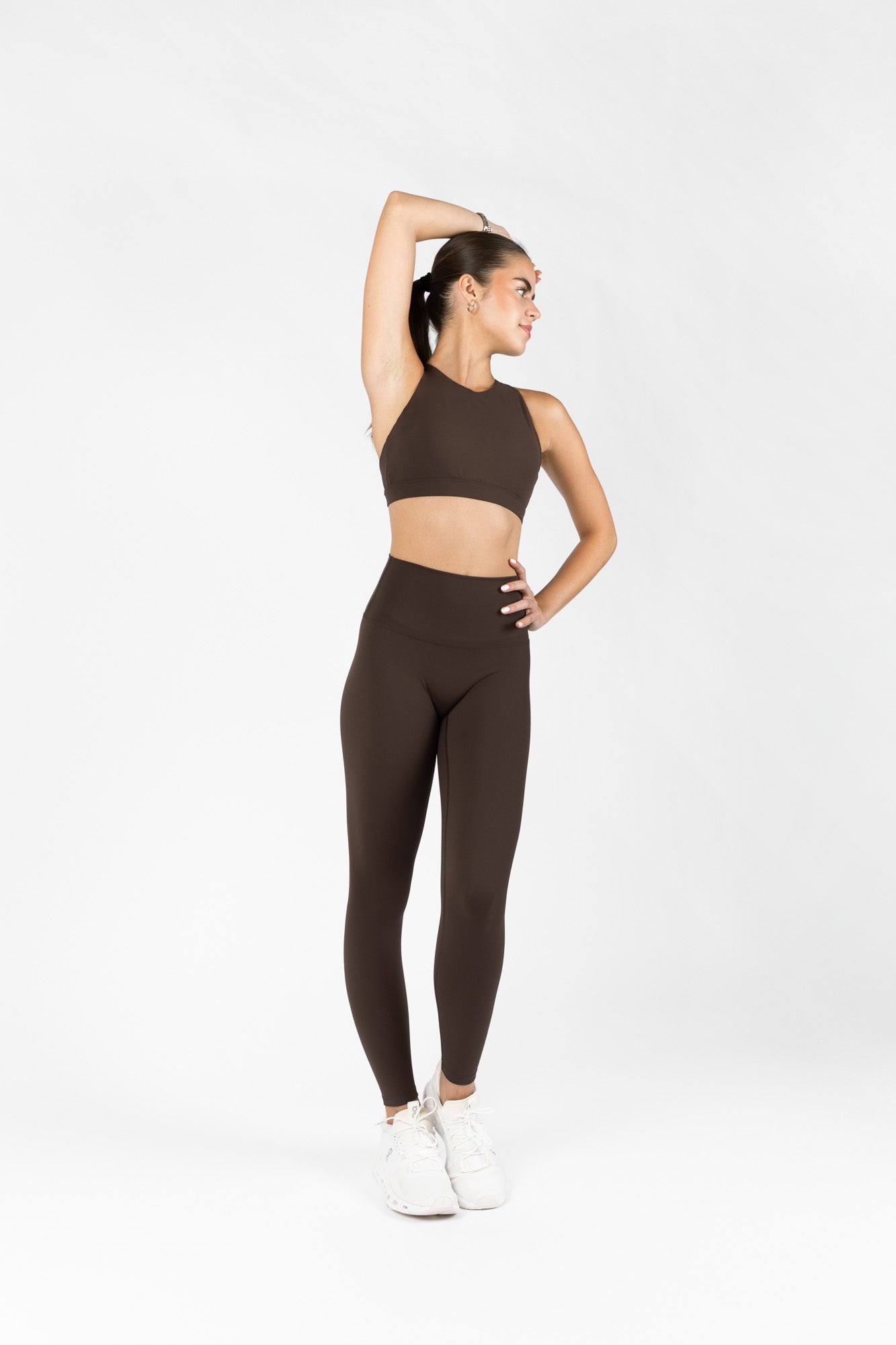 KORA HALTER SPORTS BRA BROWN