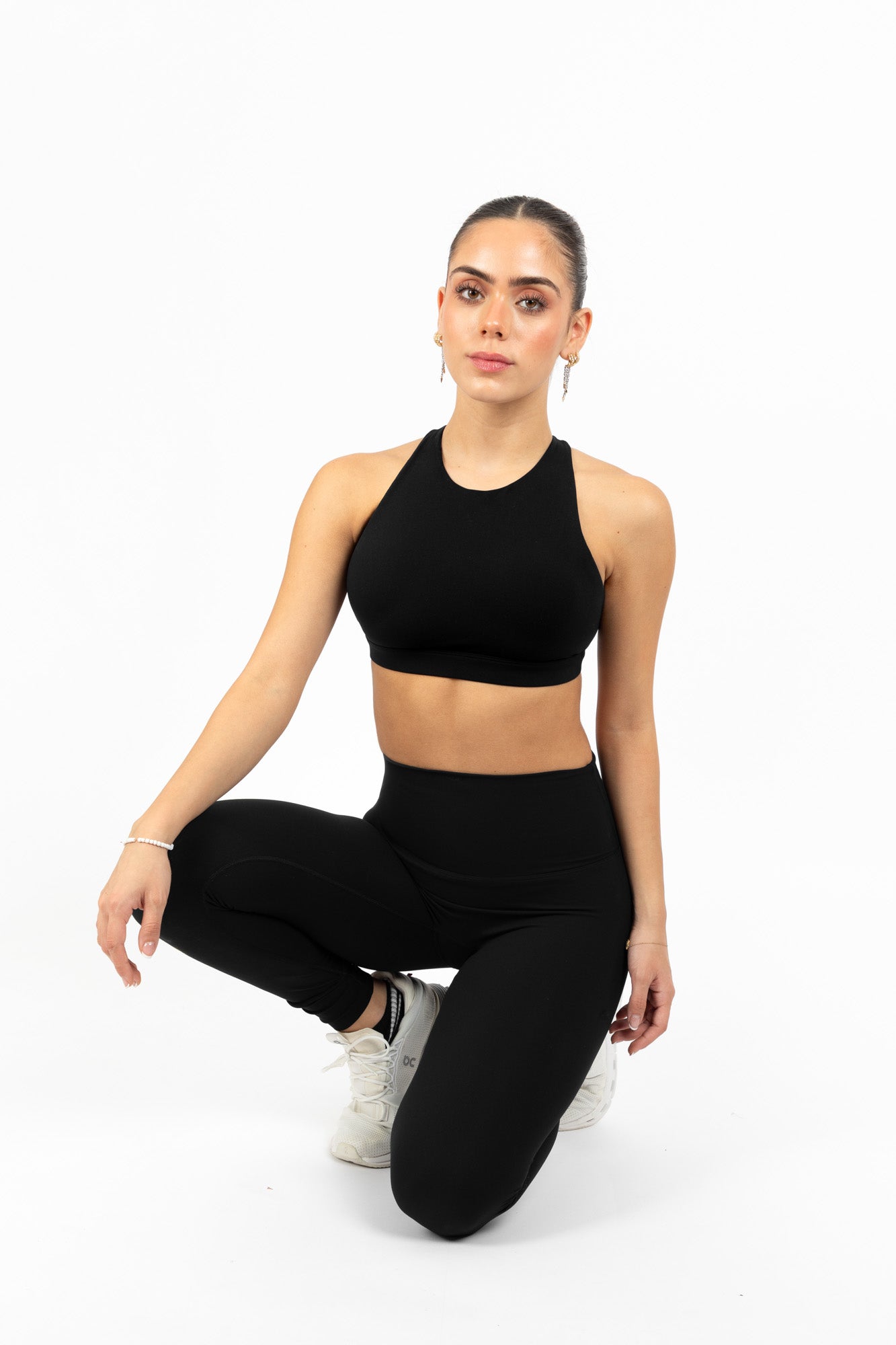 KORA HALTER SPORTS BRA BLACK