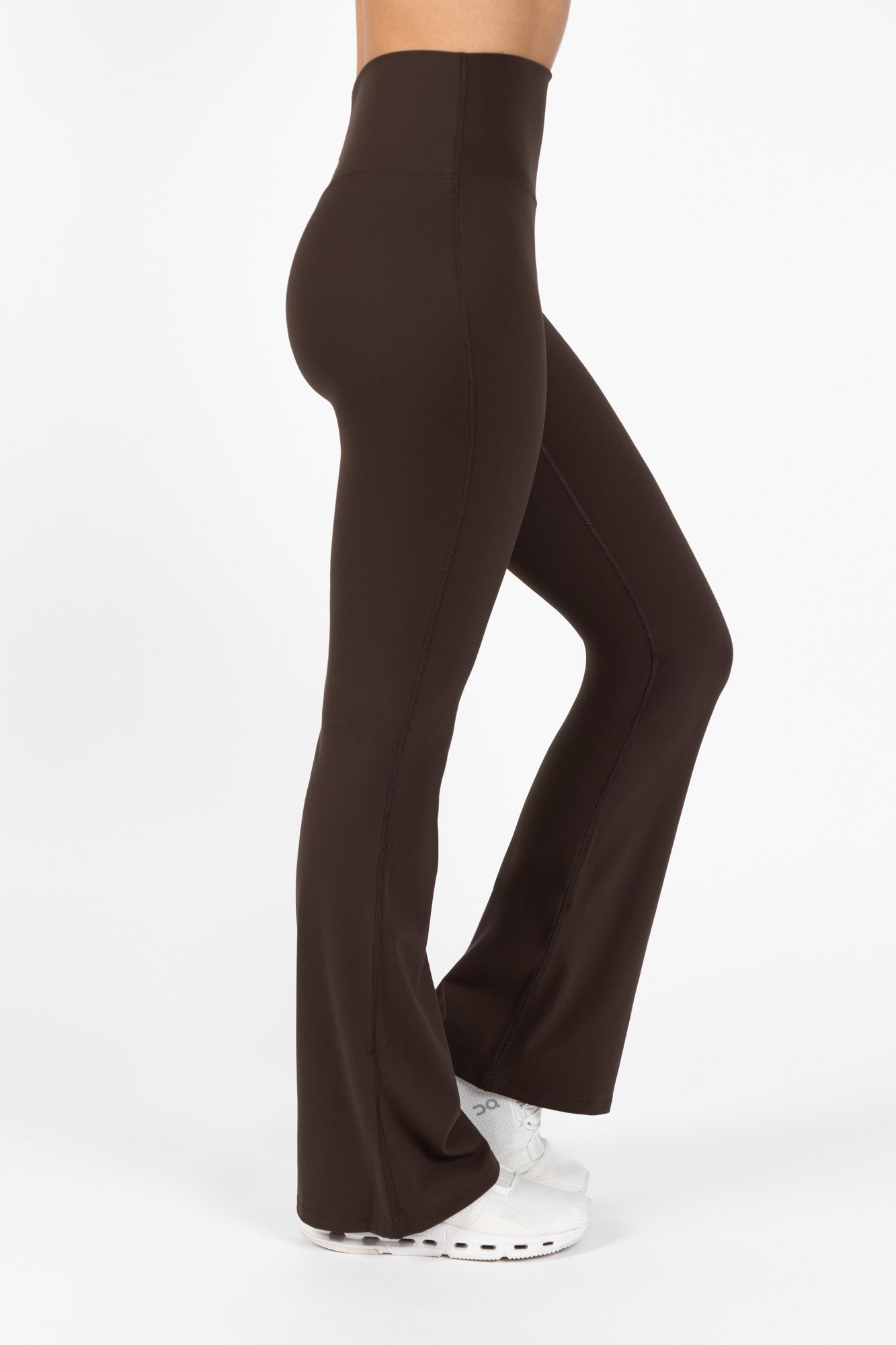 KORA FLARE PANTS BROWN