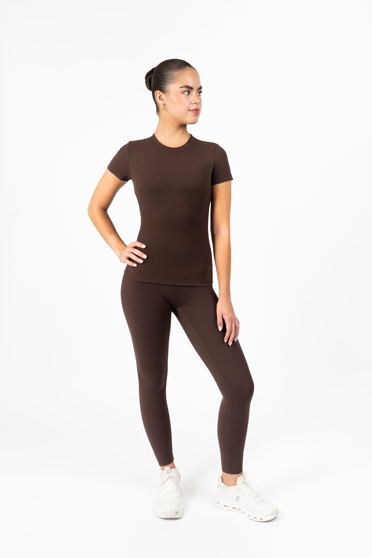 KORA SLEEVE TOP TRUFFLE