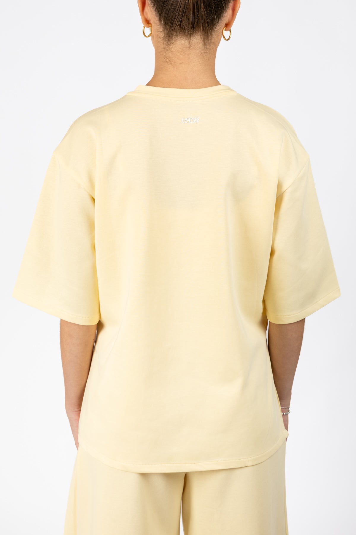 EASE T-SHIRT BUTTER