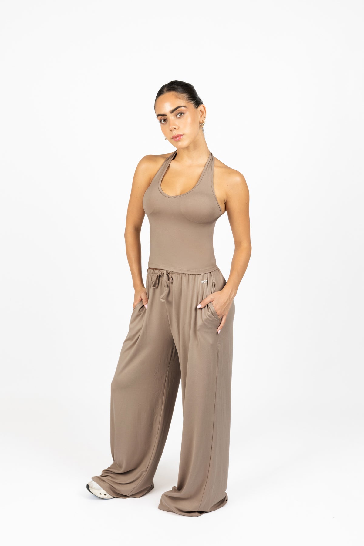 EASE HALTER TOP LINEN