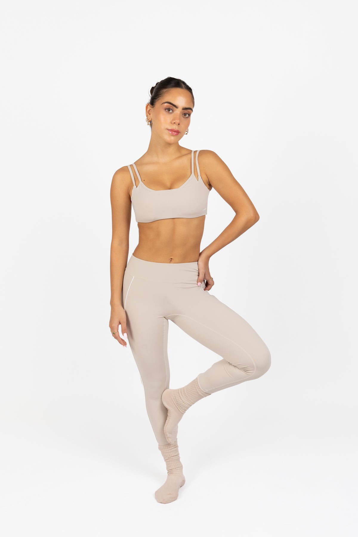 LAYER SPORTS BRA BONE