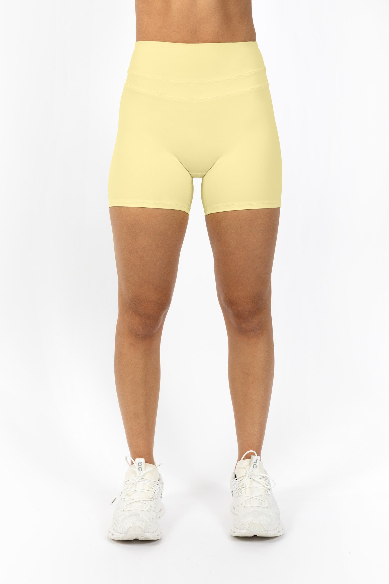 FORME SHORTS 4” BUTTER