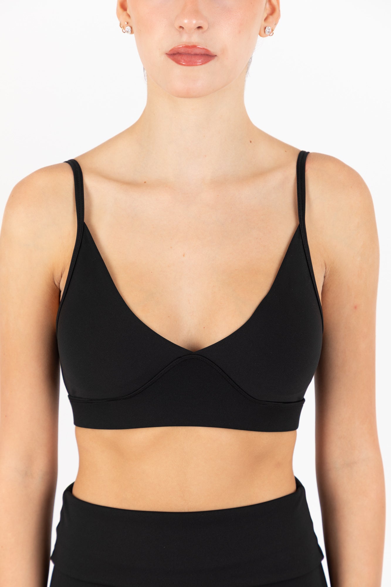 MOVE SPORTS BRA BLACK