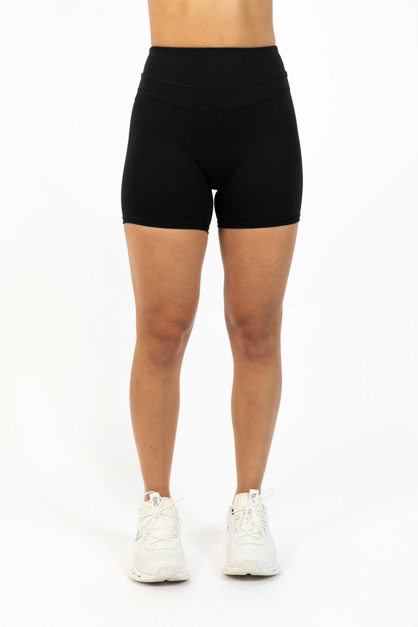 FORME SHORTS 4” BLACK