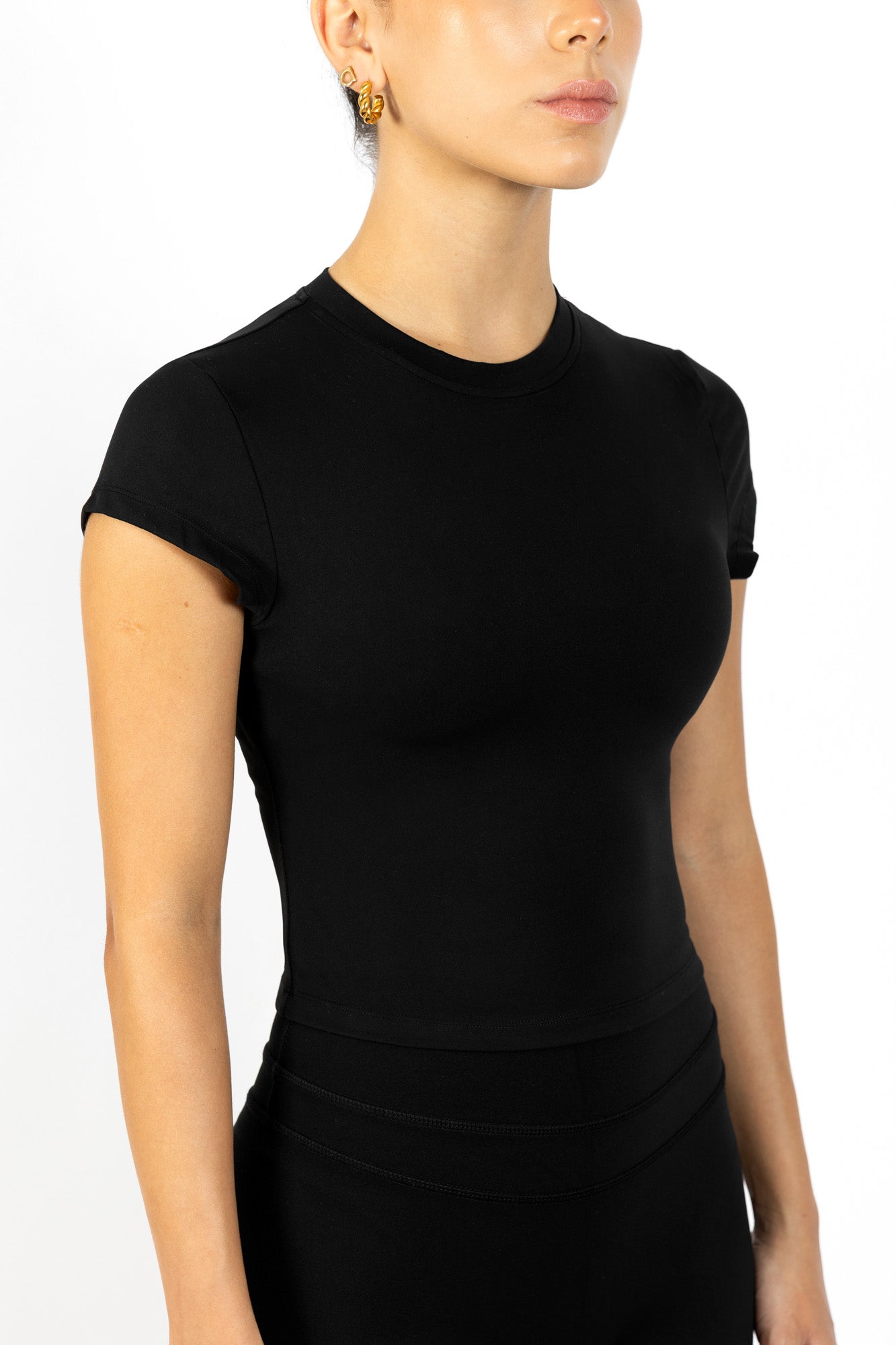 FORME SLEEVE TOP BLACK