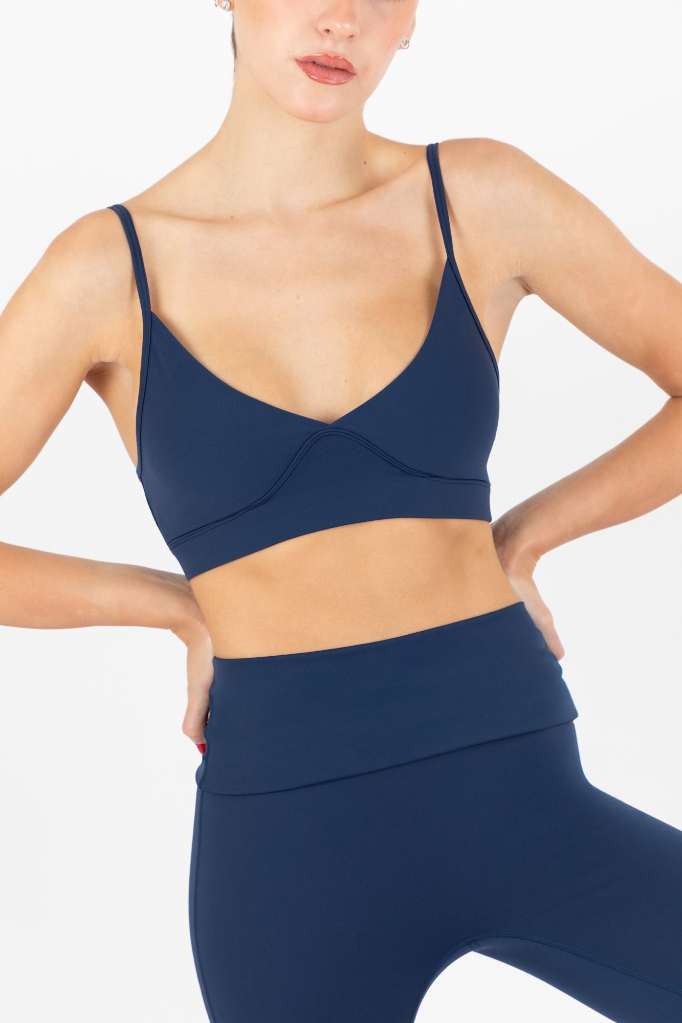 MOVE SPORTS BRA NAVY