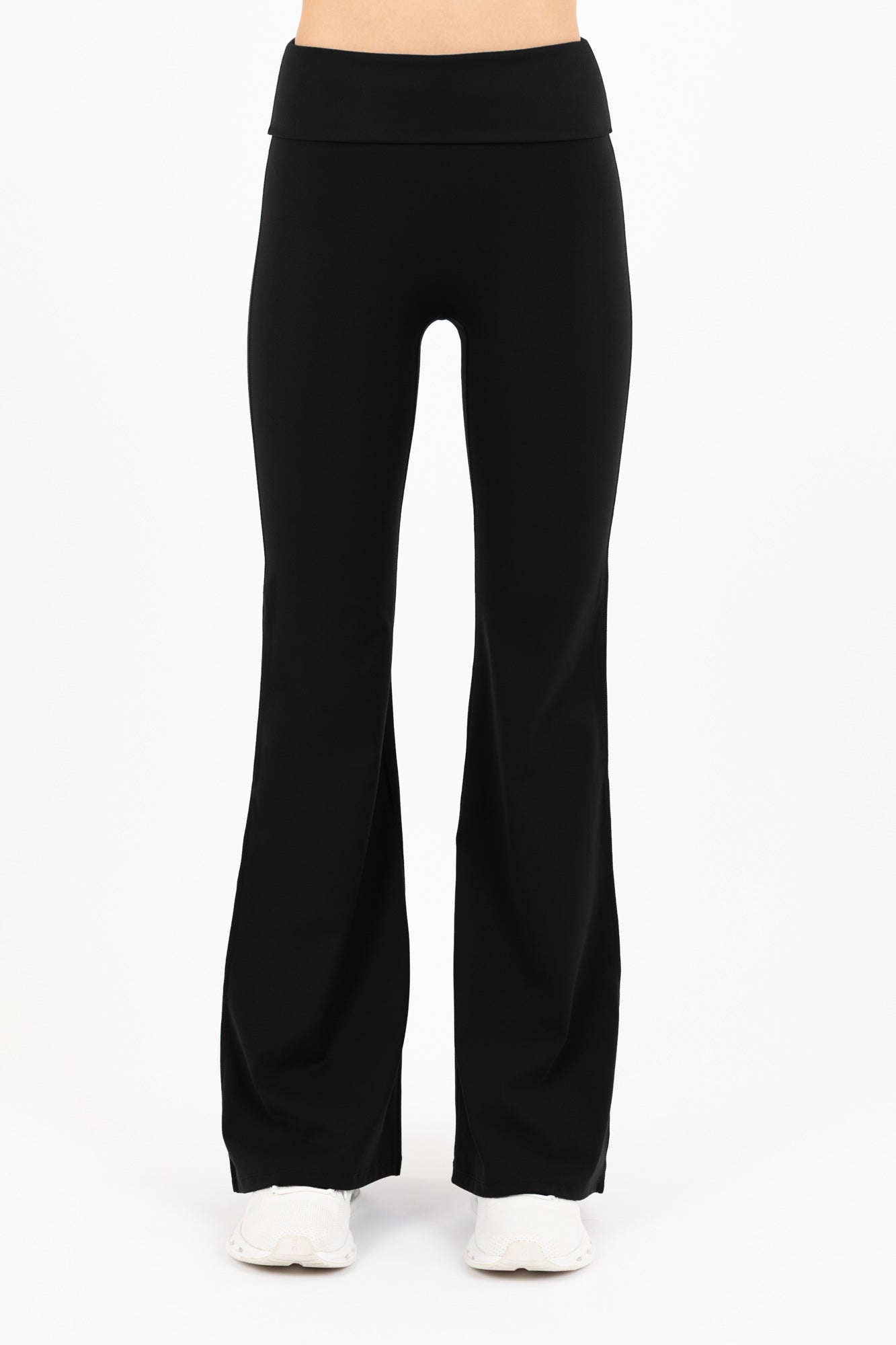 TONE FLARE PANTS BLACK