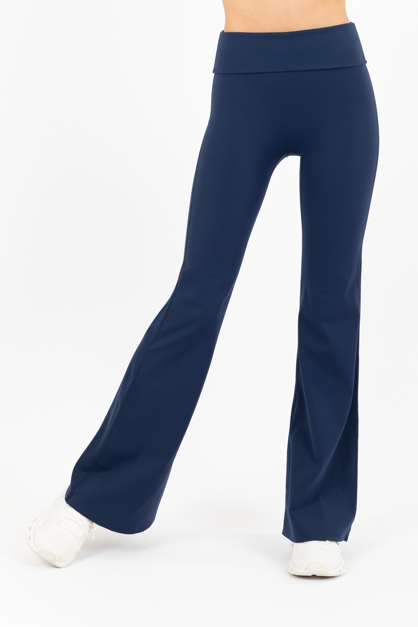 TONE FLARE PANTS NAVY