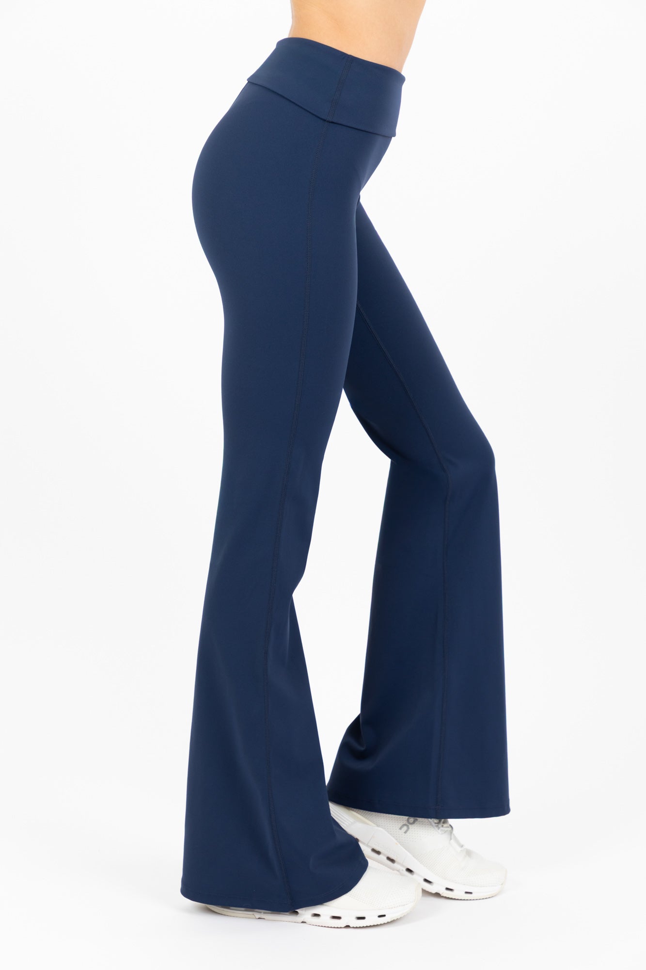 TONE FLARE PANTS NAVY