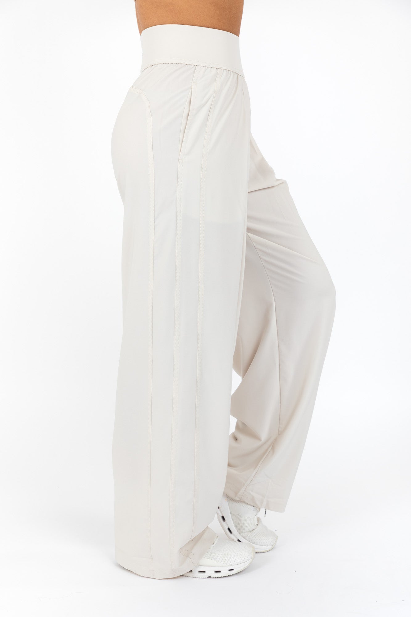 CLOUD PANTS VAINILLA