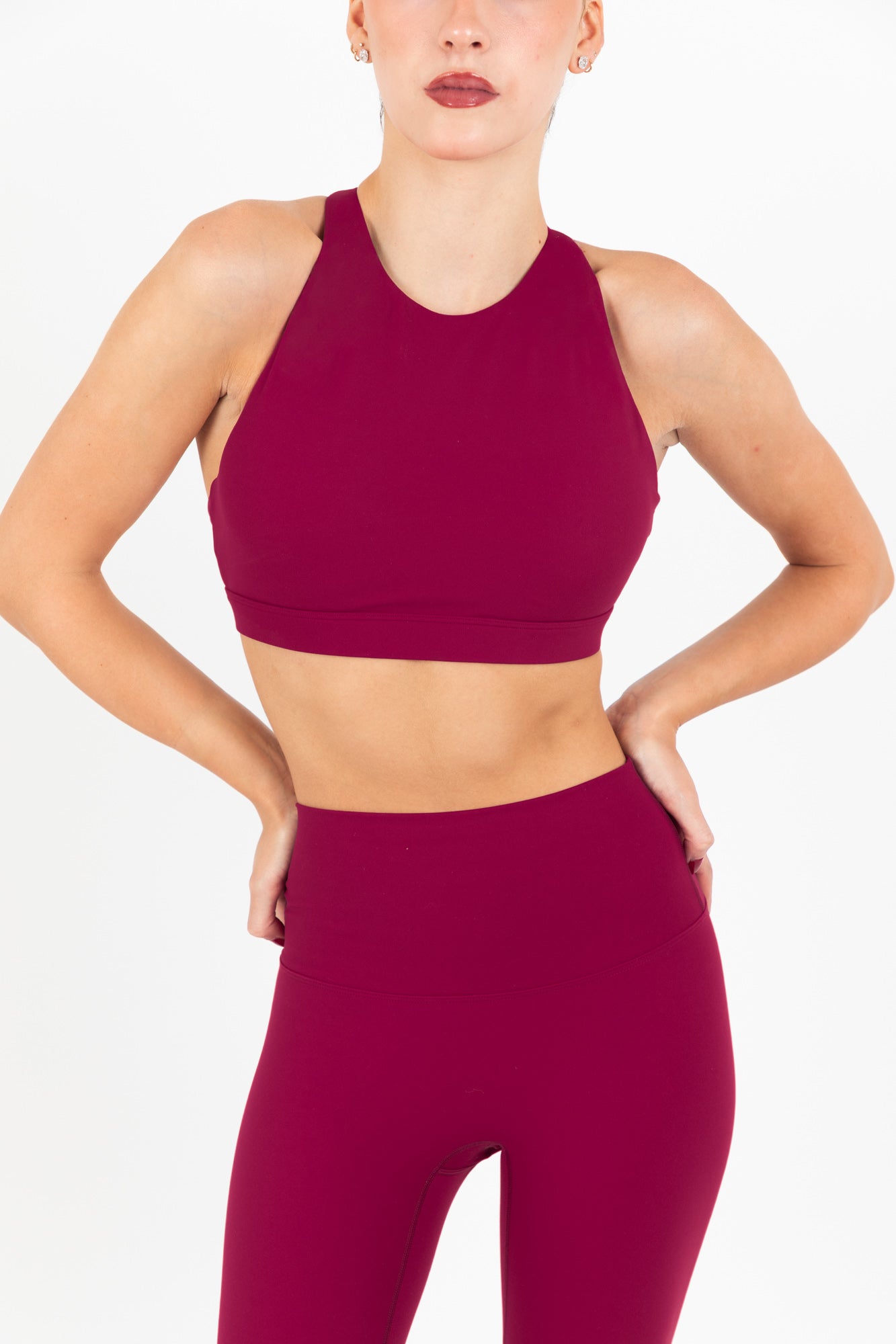 KORA HALTER SPORTS BRA CHERRY
