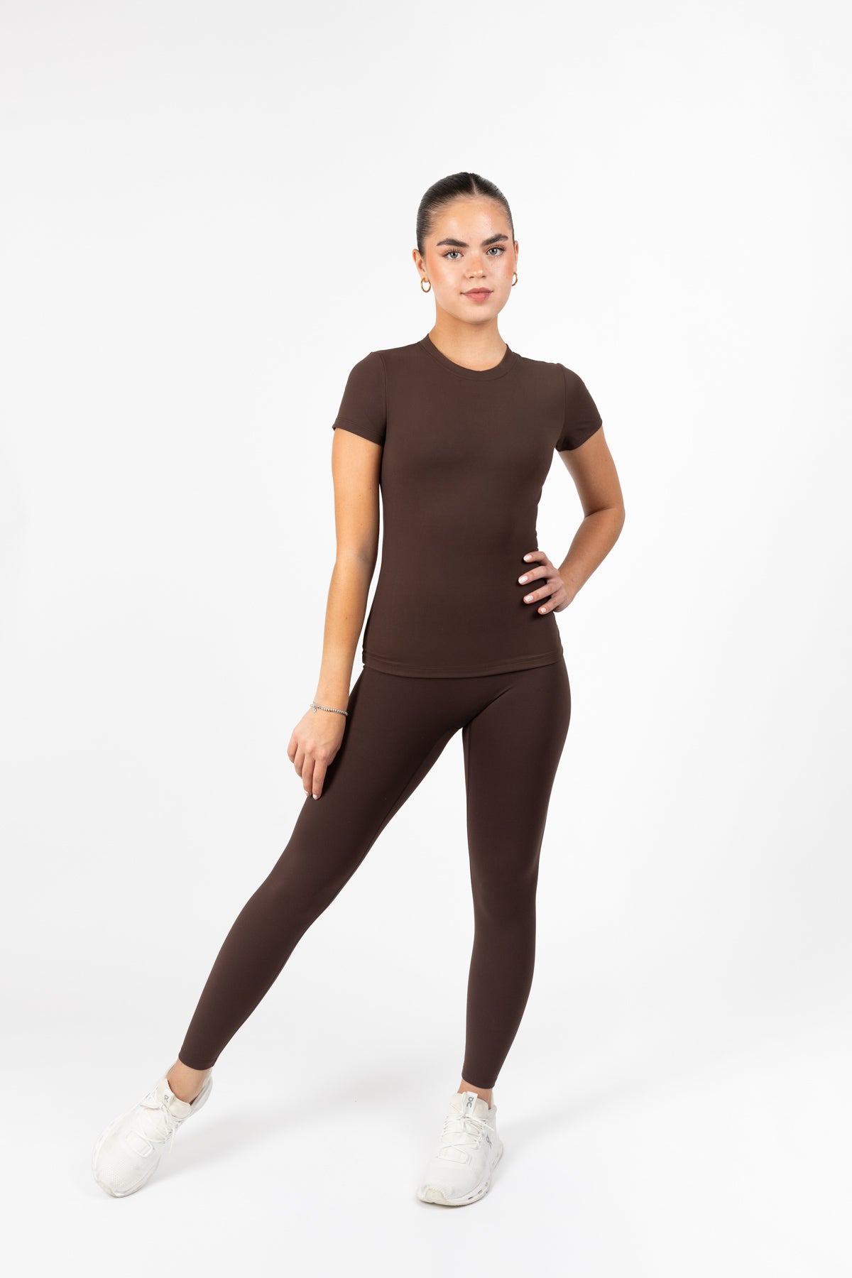 KORA SLEEVE TOP TRUFFLE