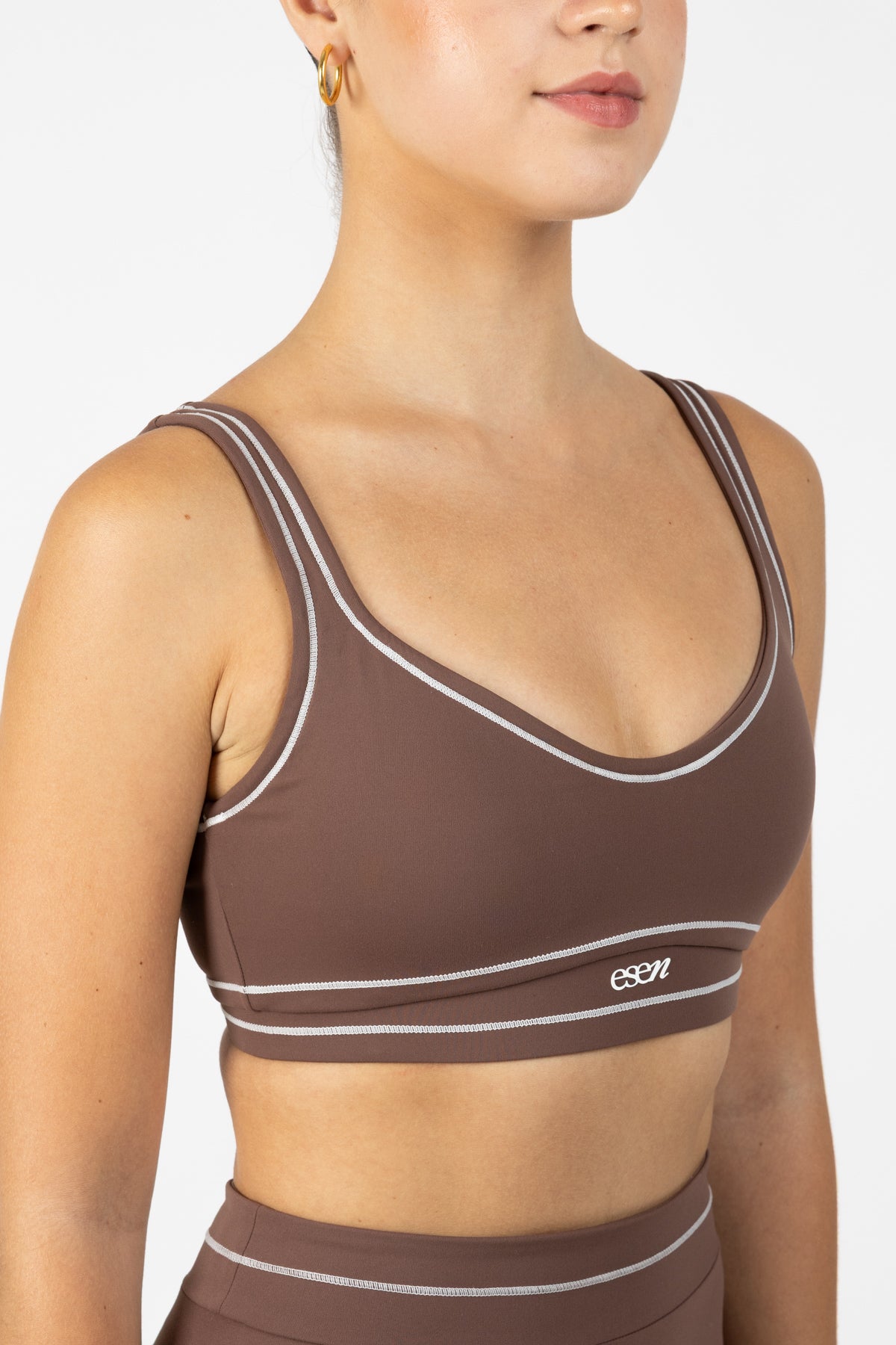 MOTION SPORTS BRA TAUPE