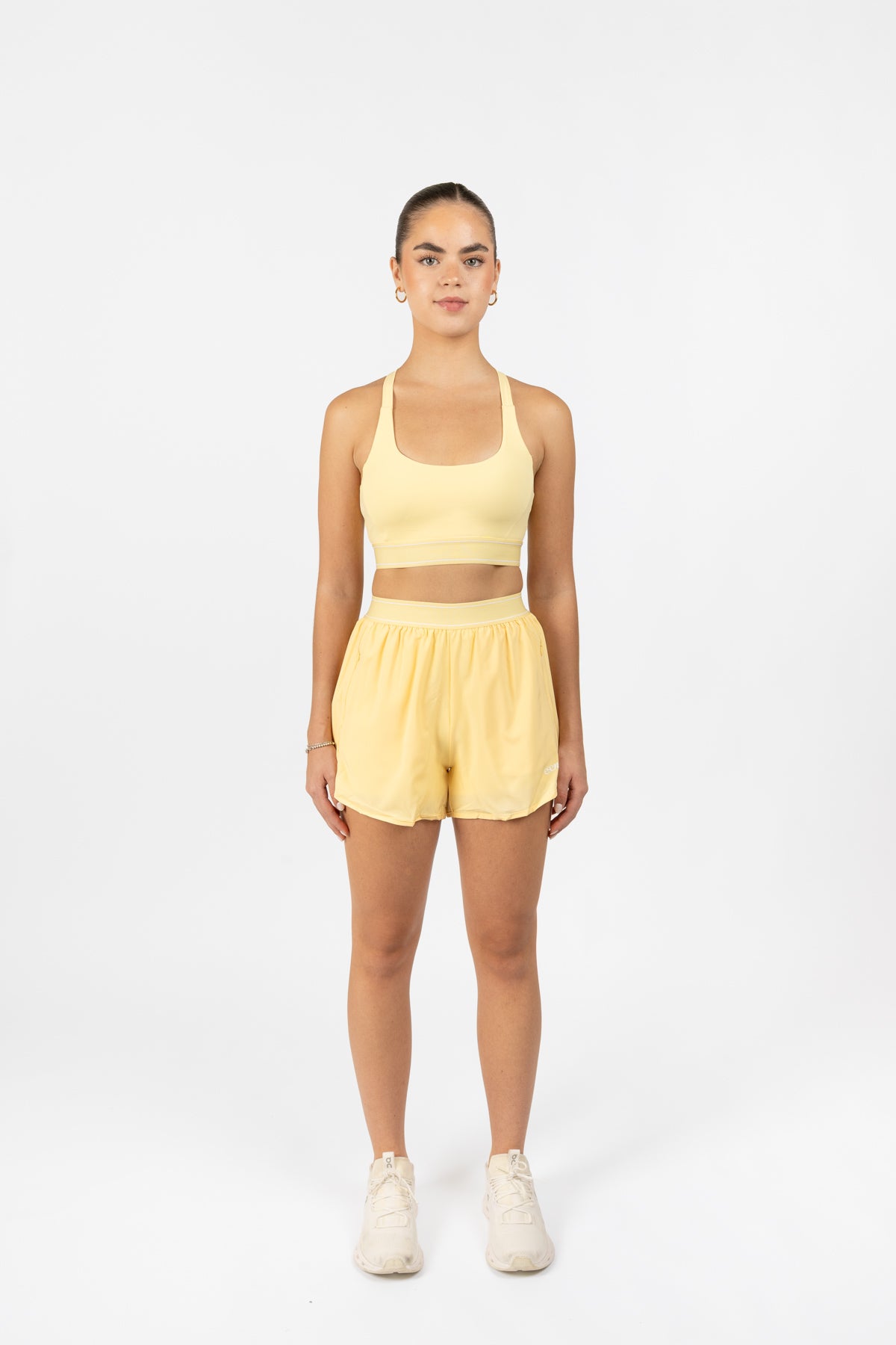 AIR LOOSE SHORTS SOFT YELLOW