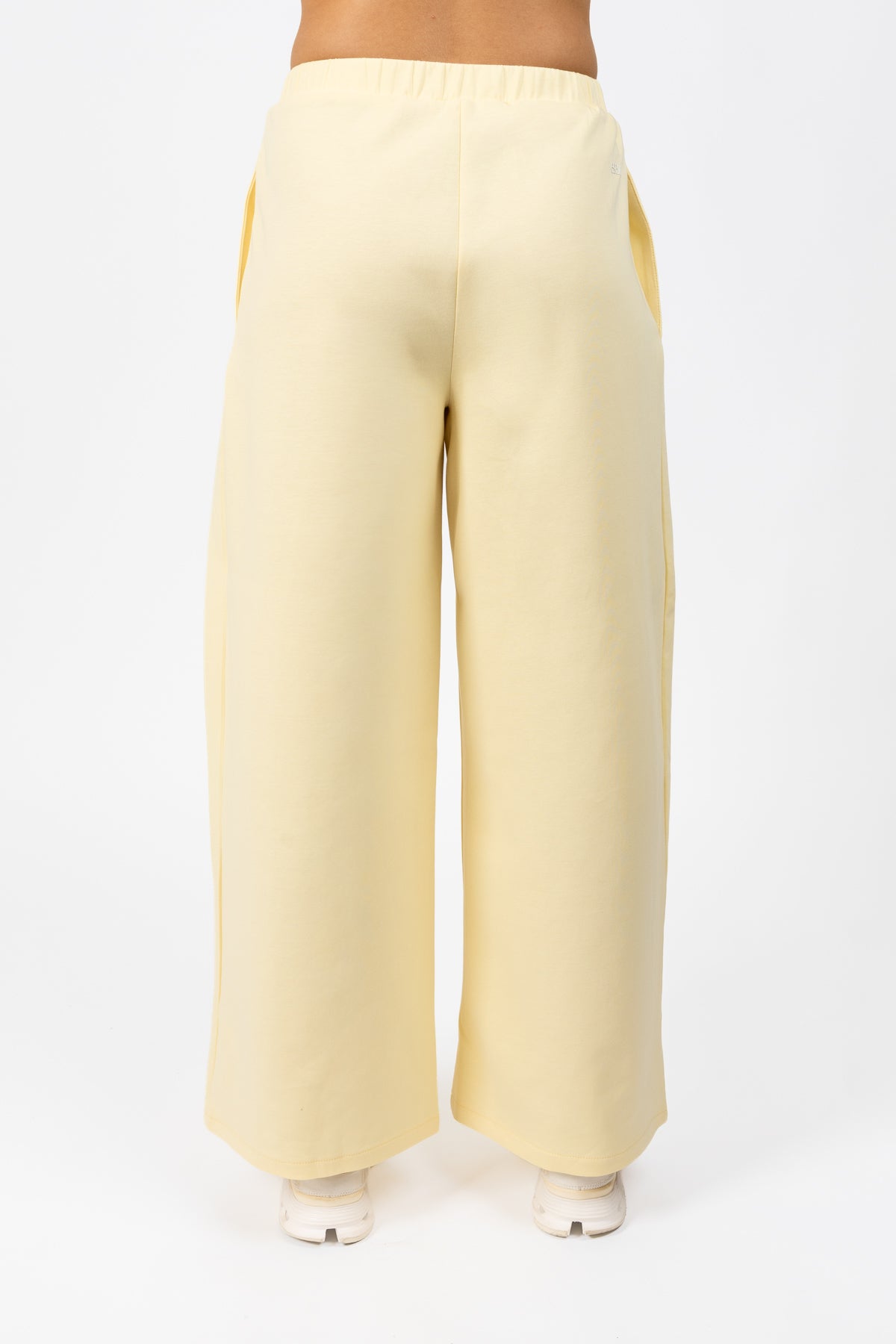EASE PANTS BUTTER
