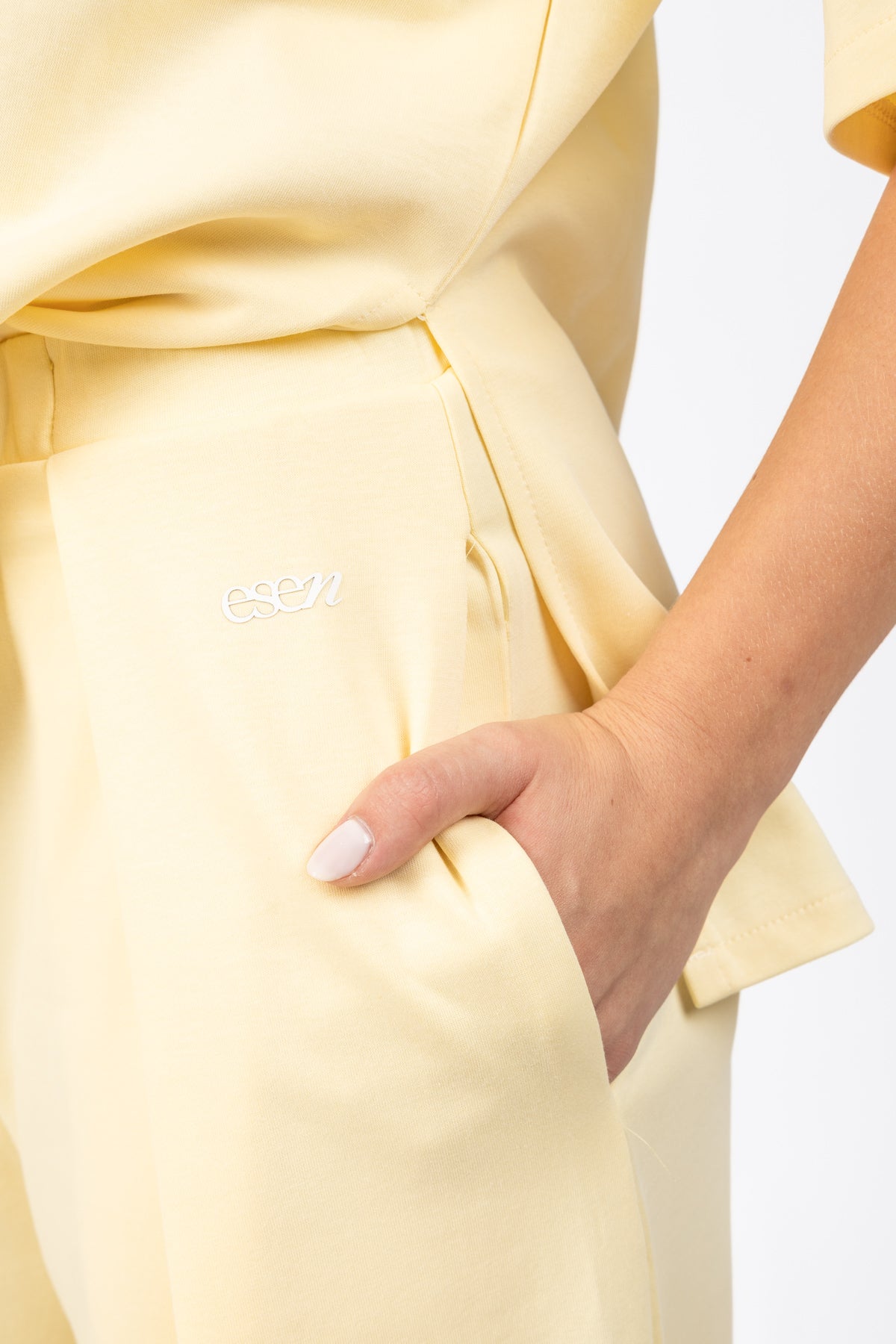EASE PANTS BUTTER
