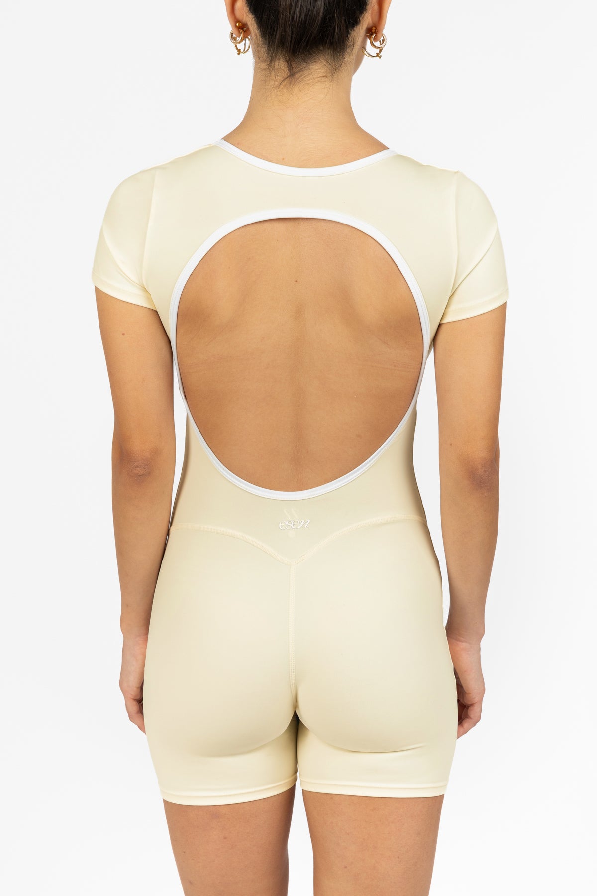 SLEEK SHORT ONESIE CREAM