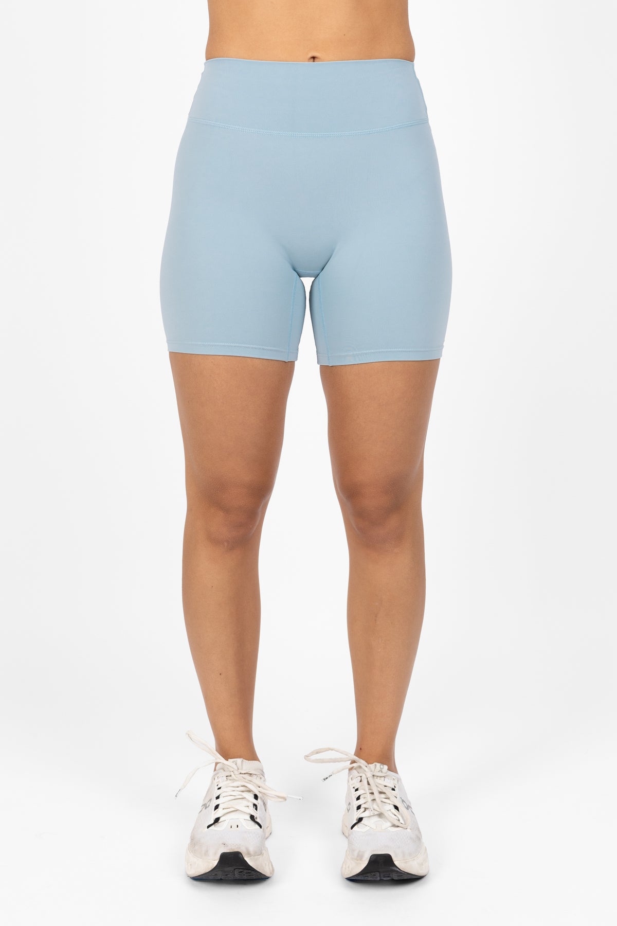 PULSE SHORTS 4" MIST BLUE