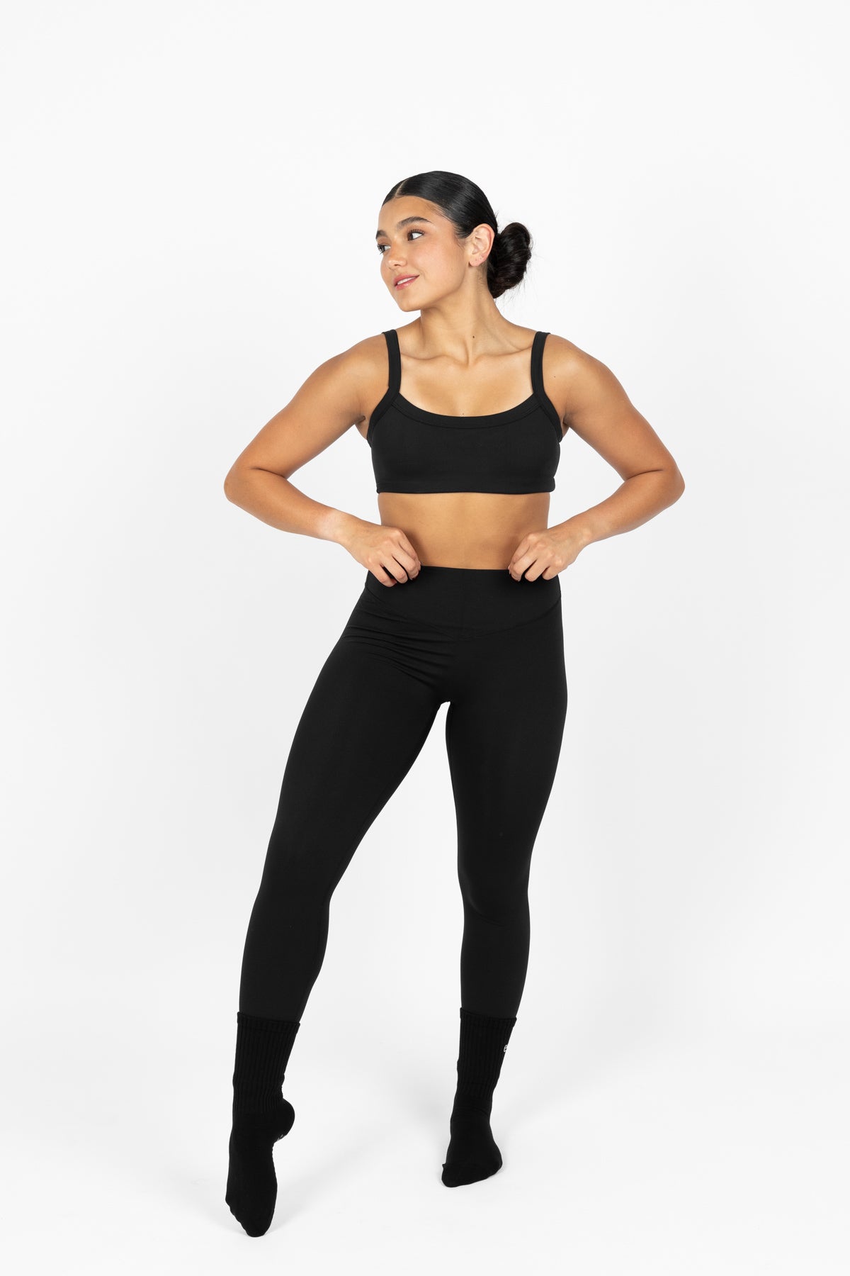 SHAPE SPORTS BRA BLACK